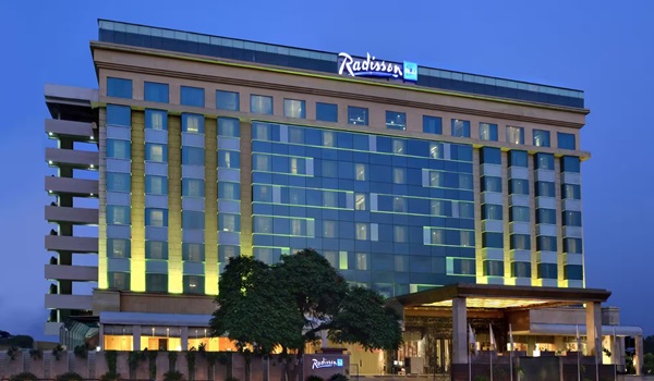 Hotels & restaurants